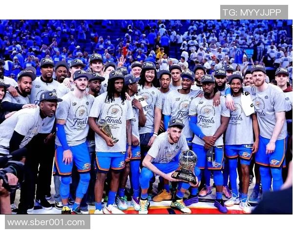 NBA2016年西部决赛回顾雷霆队的辉煌与挑战分析