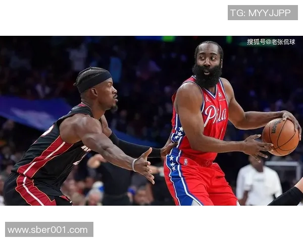 76人对决多伦多Raptors争夺季后赛席位的关键战役分析与展望 76人对决多伦多Raptors争夺季后赛席位的关键战役分析与展望