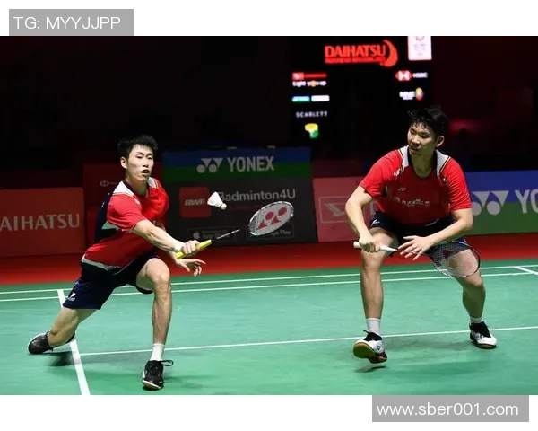 南京羽毛球队与成都羽毛球队赛后复盘分析意识碰撞与战术较量